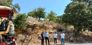 Εργασίες ασφαλτόστρωσης στο δρόμο Πλατυγιάλι – Αστακός