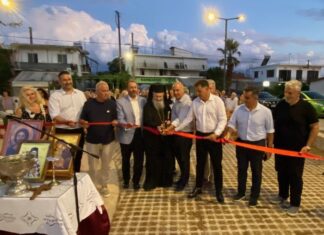 Ναύπακτος: Εγκαινιάστηκε η πλατεία της Κάτω Δάφνης