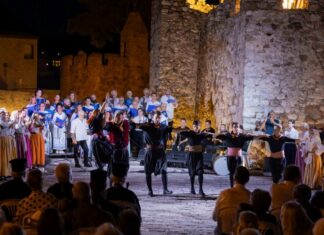 Τιμήθηκαν οι απόδημοι της Ναυπάκτου στο Ενετικό Λιμάνι