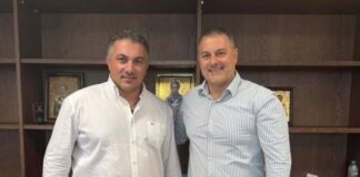 Ο Δήμαρχος όρκισε το Δήμαρχο υπάλληλο