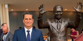 «Έξω πάμε καλά…» άμα έχουμε και λογογράφο