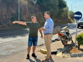 Επίσκεψη Μαυρομμάτη στο έργο ασφαλτόστρωσης στο Λεσίνι