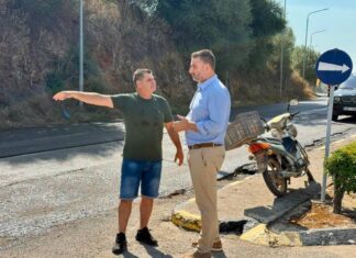 Επίσκεψη Μαυρομμάτη στο έργο ασφαλτόστρωσης στο Λεσίνι