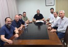 Υπογραφές για την ανακαίνιση στο Παπαστράτειο Μέγαρο από την Περιφέρεια
