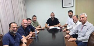 Υπογραφές για την ανακαίνιση στο Παπαστράτειο Μέγαρο από την Περιφέρεια