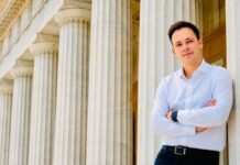 «Με εξέλεξαν στο πλευρό του Τσίπρα», είπε ο Ζαμπάρας θυμίζοντας τον Γιώργο Κατσιφάρα