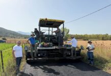 Ασφαλτόστρωση μεταξύ Βόνιτσας – Παλαίρου με τη συνδρομή της «ΑΚΤΩΡ»