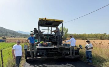 Ασφαλτόστρωση μεταξύ Βόνιτσας – Παλαίρου με τη συνδρομή της «ΑΚΤΩΡ»