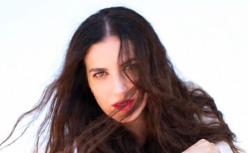 Η Φωτεινή Δάρρα στη Ναύπακτο με «Έναν Ουρανό Τραγούδια!»