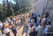Θεία Λειτουργία στον Ι.Ν. του Αγίου Γεωργίου, του Νεομάρτυρος, του εξ Ιωαννίνων στο Αργυρό Πηγάδι
