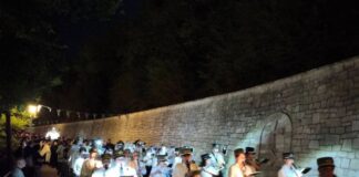 Η Δημοτική Φιλαρμονική «Χρήστος Καψάλης» στη λιτάνευση της Ιεράς Εικόνας της Παναγίας Προυσιώτισσας