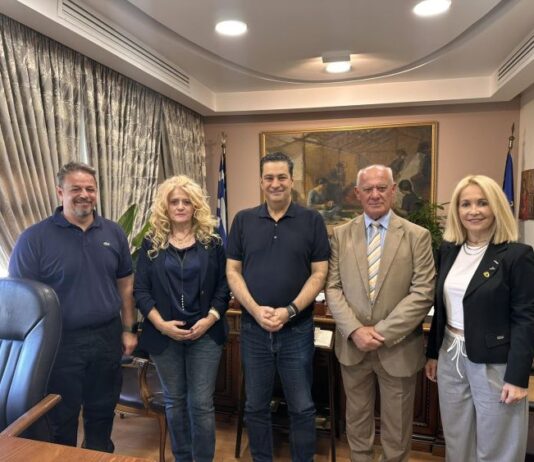 Επίσκεψη του Προεδρείου της Ένωσης Αποστράτων στο Δήμαρχο Αγρινίου