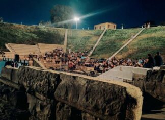 Το θέατρο Στράτου «ζωντάνεψε», το ΔΗΠΕΘΕ το κράτησε μισοάδειο