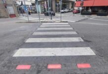Η Δημοτική Αστυνομία κάνει τα στραβά μάτια, όταν η παράταξη Πιστιόλα παρκάρει πάνω σε διαβάσεις πεζών