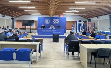 Συνάντηση στο Δημαρχείο για την επικείμενη υποβάθμιση της ΔΟΥ Μεσολογγίου